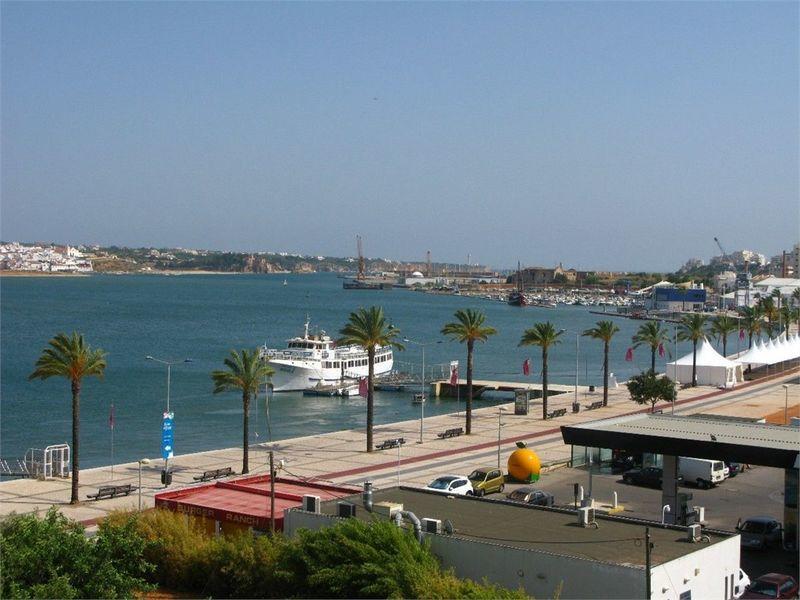 Alameda Hostel Portimao Exterior photo