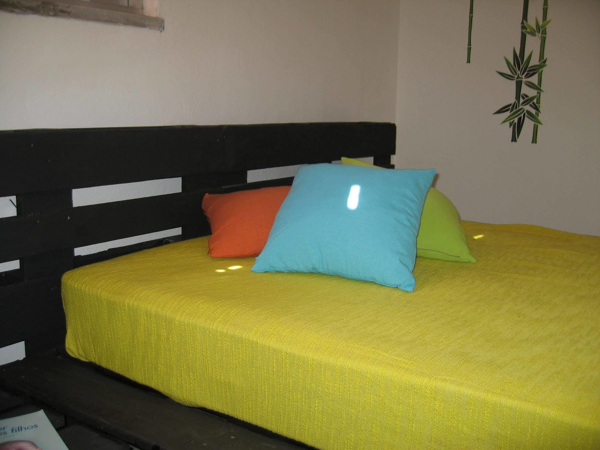 Alameda Hostel Portimao Exterior photo