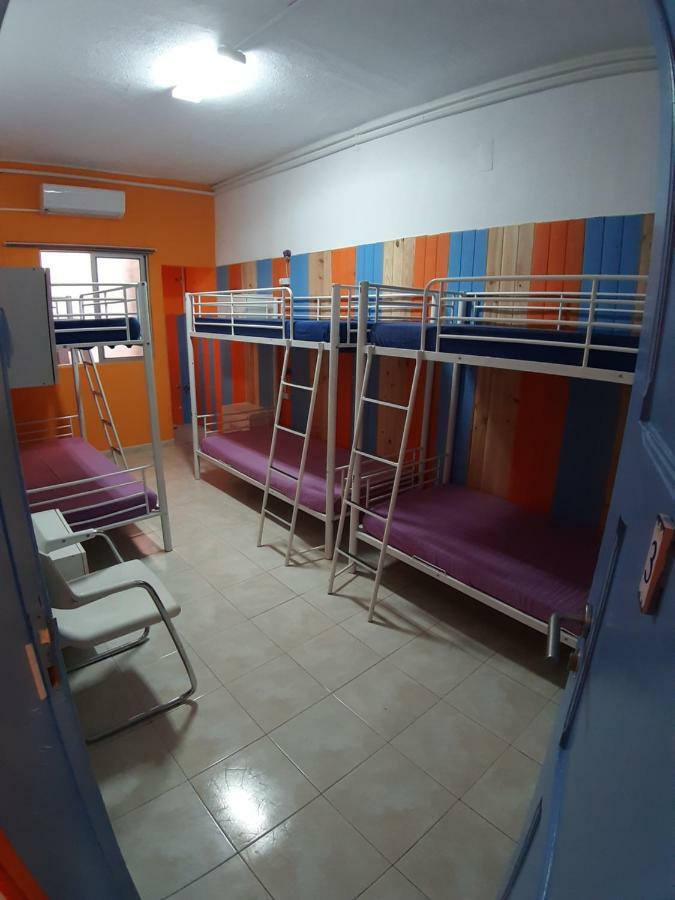Alameda Hostel Portimao Exterior photo